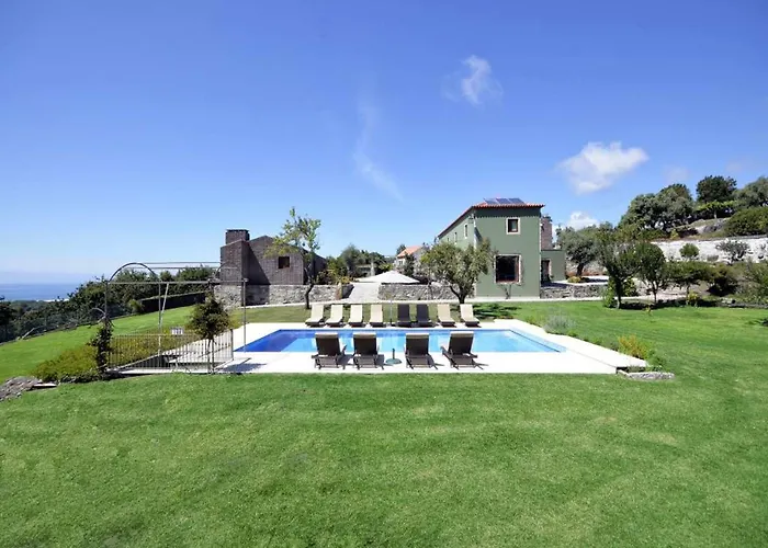 Amazing 6 Bedrooms Castello Private Pool Villa Viana do Castelo